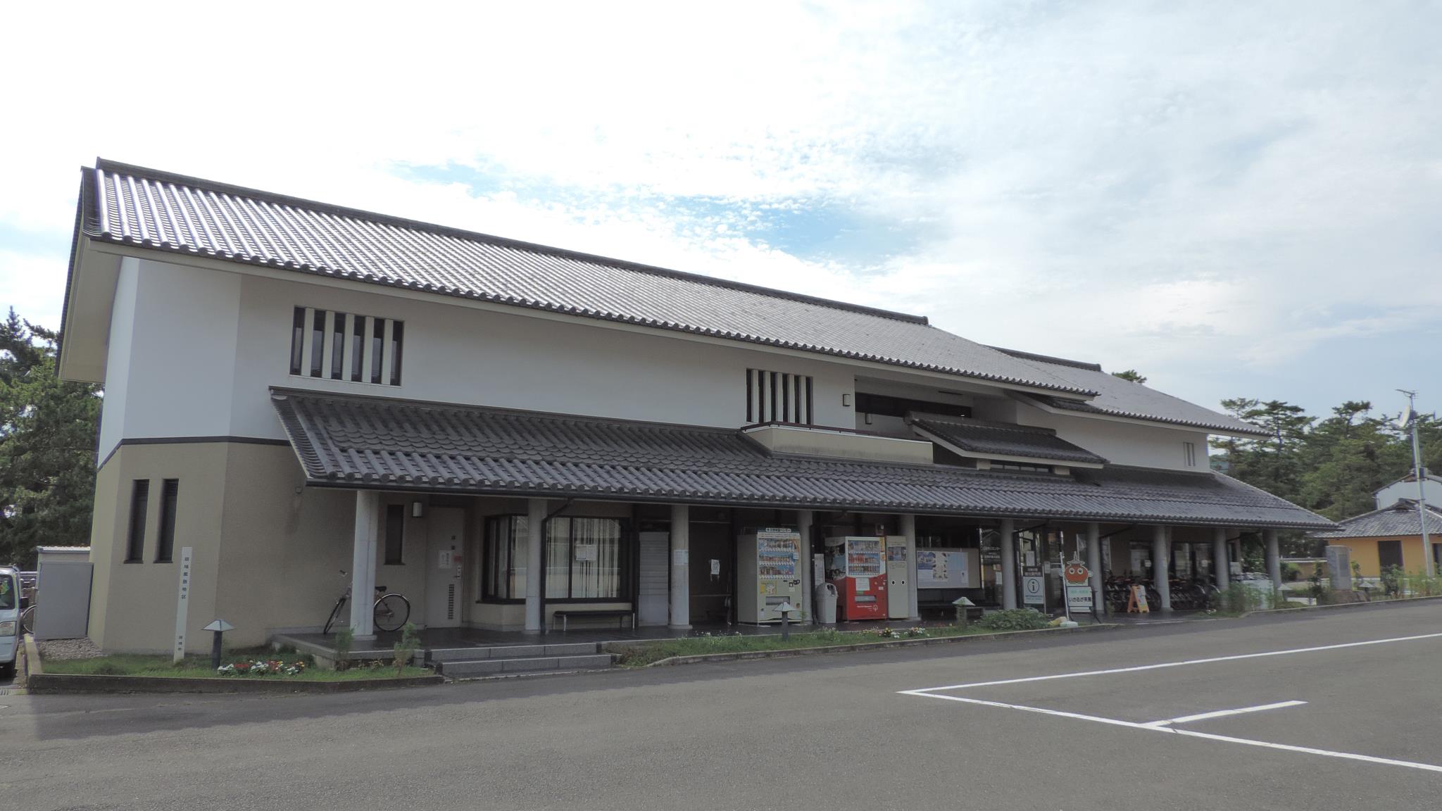 法隆寺ｉセンター