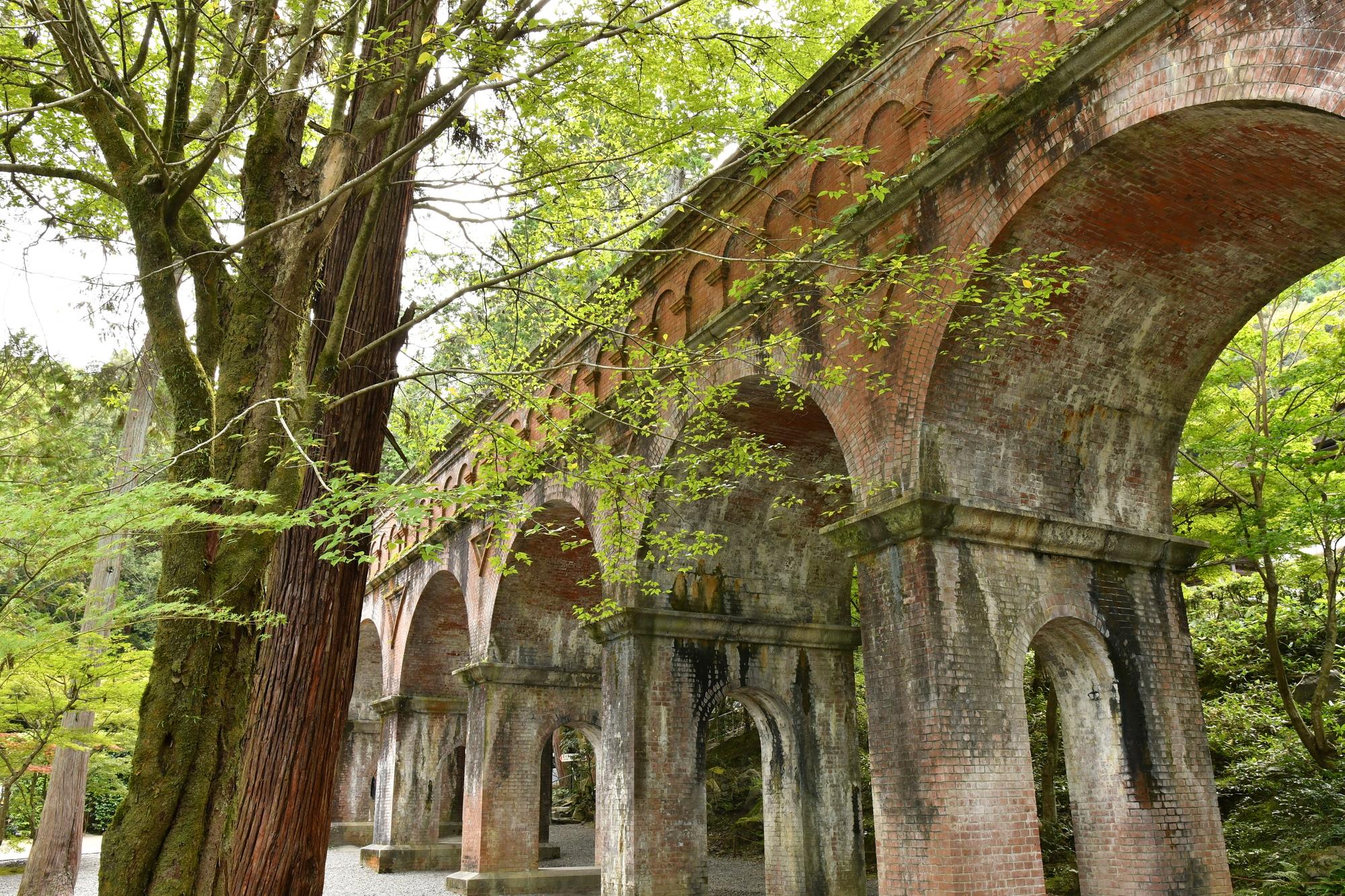 南禅寺・琵琶湖疏水水路閣（南禅寺境内）